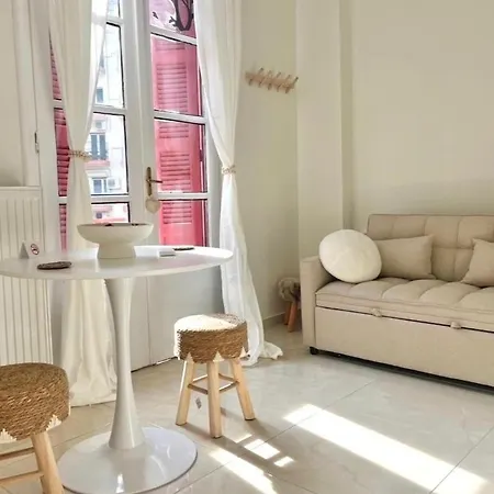 Luxury Boutique In Heart Of Thessaloniki